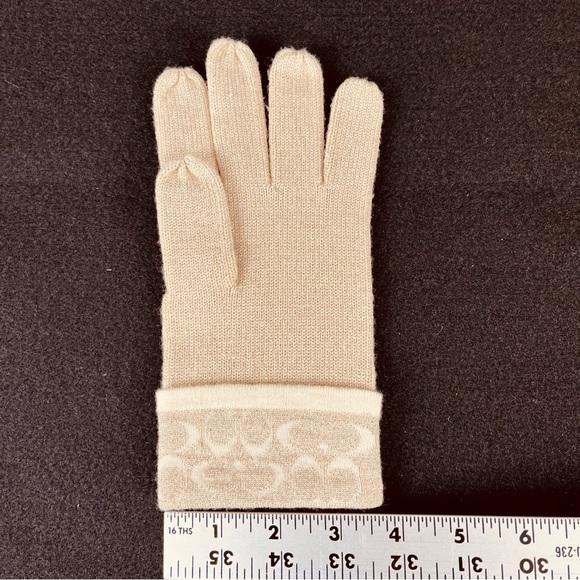 NWOT Coach Miniature Signature C Gloves Metallic Gold with Ivory/Cream - Picture 3 of 9